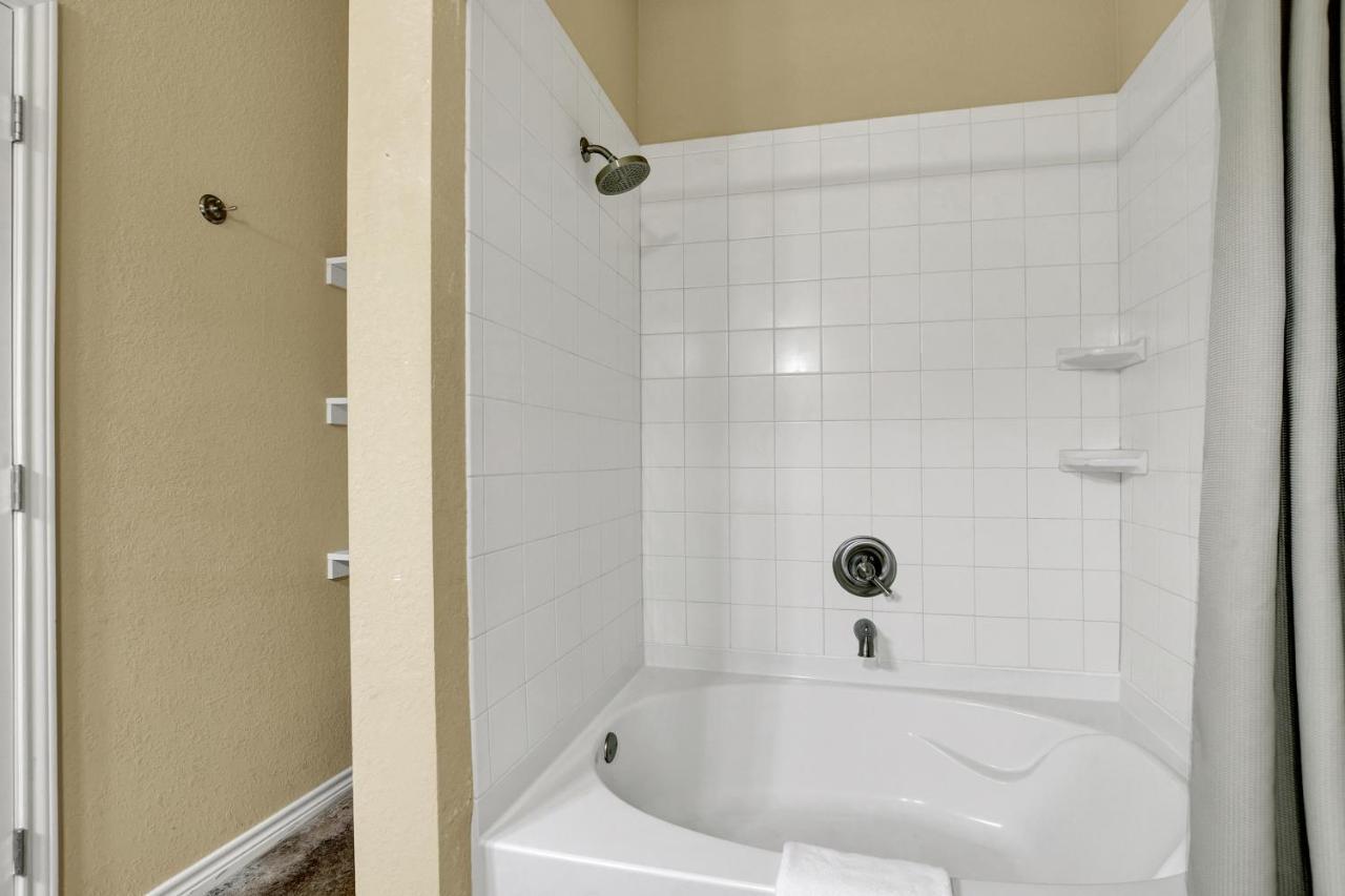 Romantic Oasis With Hot Tub Near Fred And Wineries! Fredericksburg Exterior photo
